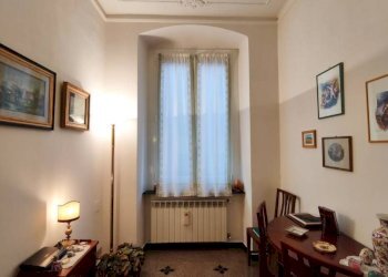 Camera da letto - Quadrilocale via Armenia, Genova (zona Foce) - foto 15