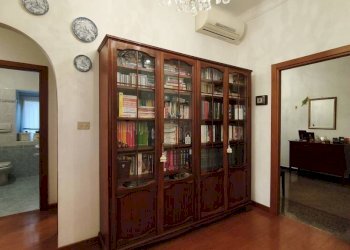 Disimpegno - Quadrilocale via Armenia, Genova (zona Foce) - foto 21