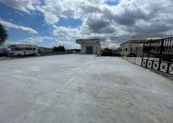 Foto 3 - Negozio Via Vicinale Discesa Galitta, Maddaloni - foto 3