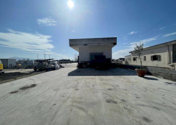 Foto 8 - Negozio Via Vicinale Discesa Galitta, Maddaloni - foto 8