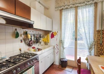 Cucina - Trilocale via Lamberto Loria, Genova (zona Marassi) - foto 15