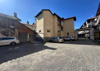 Cortile interno - Bilocale via Pietro Rolle, 23, Venaria Reale - foto 12