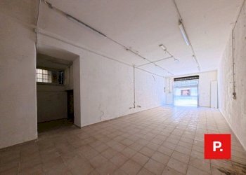 Foto 6 - Locale Commerciale Via Santorio
 
5, Caserta - foto 6