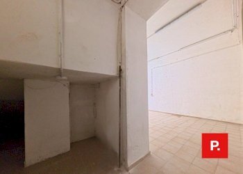 Foto 12 - Locale Commerciale Via Santorio
 
5, Caserta - foto 12