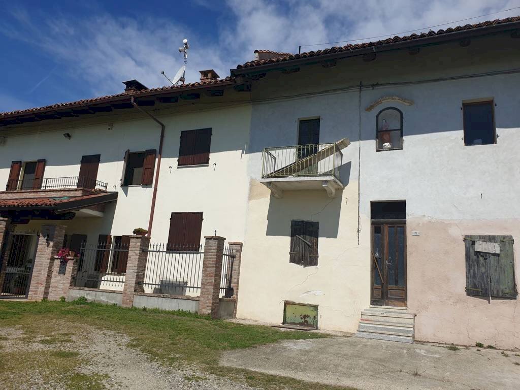 Facciata - Villa via Vignali, 13, Brozolo - foto 3