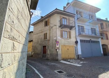 Facciata - Casa indipendente Chiusa di Pesio - foto 4