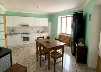 Cucina - Casa indipendente Chiusa di Pesio - foto 5