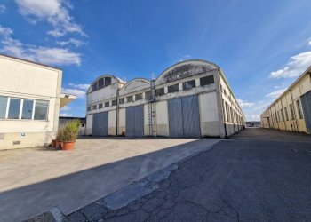 Magazzino - Capannone via Thomas Alva Edison, 209, Settimo Milanese - foto 2