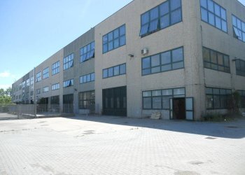 Facciata - Shed via Raffaele Merendi, Cornaredo - photo 3