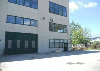 Facciata - Shed via Raffaele Merendi, Cornaredo - photo 27