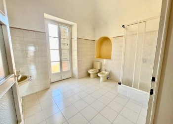 Bagno - Apartment piazza 1 Maggio, 10, Biella - photo 40