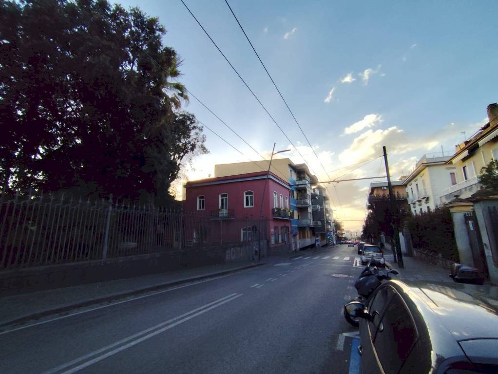 Zona - Apartment via Armando Diaz, 93, Portici - photo 2