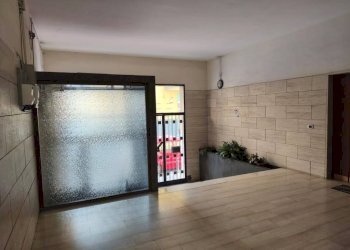 Interno palazzo - Bilocale via I Ragazzi del 99, 20, Portici - foto 4