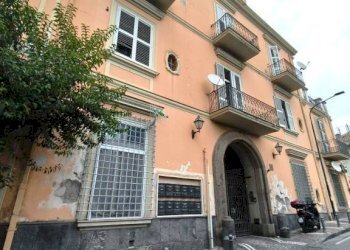 Facciata - Quadrilocale via Zumbini, 33, Portici - foto 1