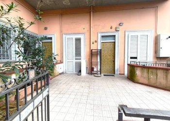 Terrazzo - Quadrilocale via Zumbini, 33, Portici - foto 5