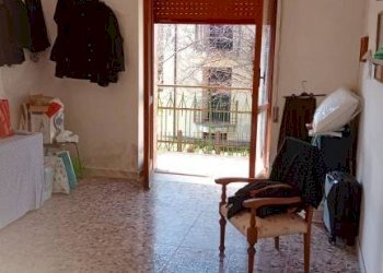 Salone - Villa via San Domenico, Roccamonfina - foto 14