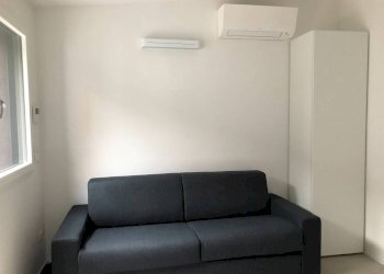 Soggiorno - Bilocale via Bartolomeo Passarotti, 3/4, Bologna (zona Bolognina) - foto 1