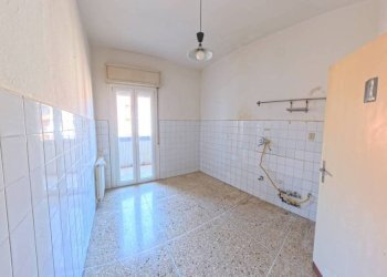 Cucina - Trilocale via Giuseppe Dagnini, 25, Bologna (zona Murri) - foto 7