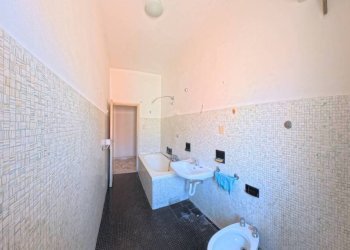 Bagno - Trilocale via Giuseppe Dagnini, 25, Bologna (zona Murri) - foto 8