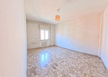 Camera da letto - Trilocale via Giuseppe Dagnini, 25, Bologna (zona Murri) - foto 11