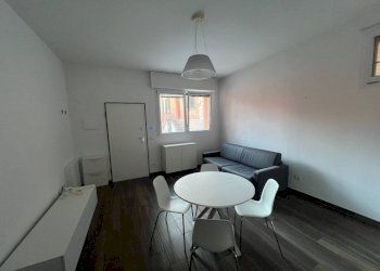 Soggiorno - Bilocale via Emilia Ponente, 350/2, Bologna (zona Borgo Panigale) - foto 5