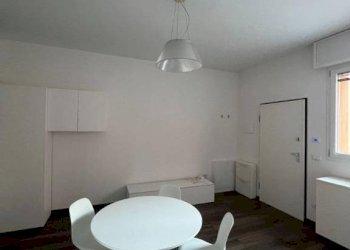 Soggiorno - Bilocale via Emilia Ponente, 350/2, Bologna (zona Borgo Panigale) - foto 9