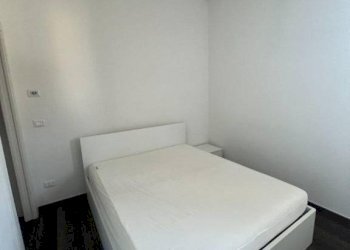 Camera da letto - Bilocale via Emilia Ponente, 350/2, Bologna (zona Borgo Panigale) - foto 18