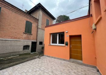 Facciata - Bilocale via Emilia Ponente, 350/2, Bologna (zona Borgo Panigale) - foto 27