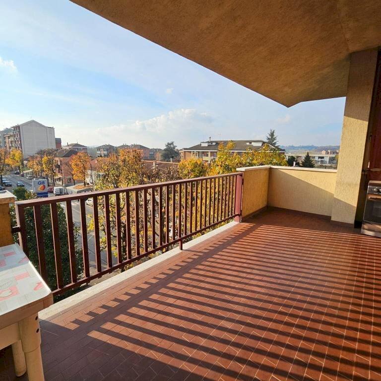 Terrazzo - Apartment corso Savona, 150, Asti - photo 1