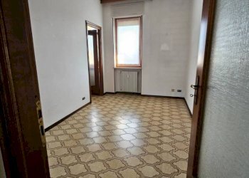 Camera da letto - Appartamento corso Savona, 150, Asti - foto 9