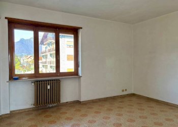 Salone - Quadrilocale via S. Toja, 20, Luserna San Giovanni - foto 5