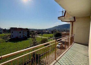 Balcone - Quadrilocale via S. Toja, 20, Luserna San Giovanni - foto 25