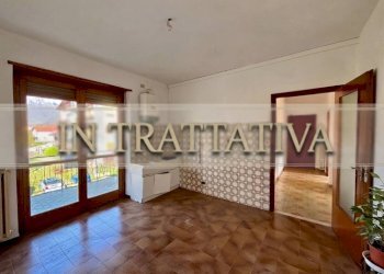 Cucina - Quadrilocale via S. Toja, 20, Luserna San Giovanni - foto 1