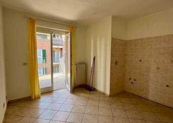 Cucina - Two-room apartment via Giovanni Amendola, 16, Chieri - photo 2