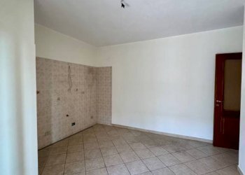 Cucina - Two-room apartment via Giovanni Amendola, 16, Chieri - photo 5