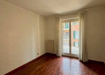 Camera da letto - Two-room apartment via Giovanni Amendola, 16, Chieri - photo 6