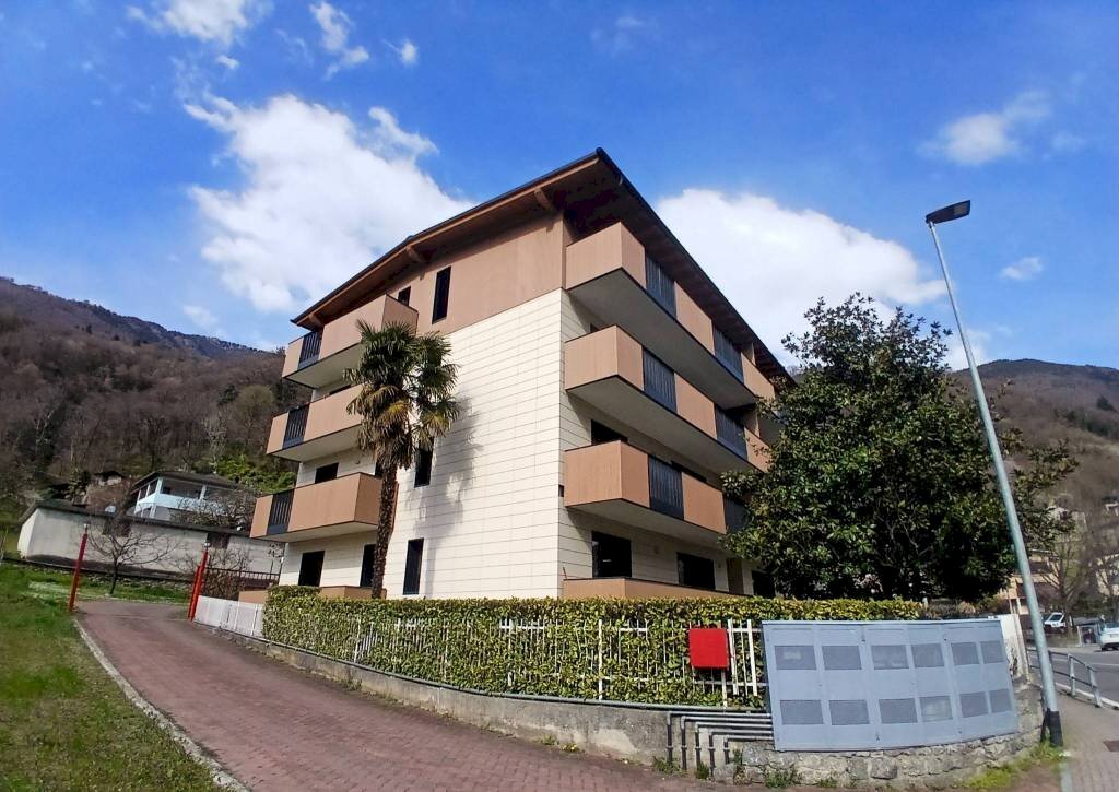 Facciata - Two-room apartment via Valeriana, 87, Buglio in Monte - photo 1