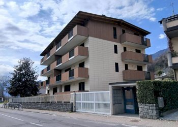 Facciata - Appartamento via Valeriana, 87, Buglio in Monte - foto 2