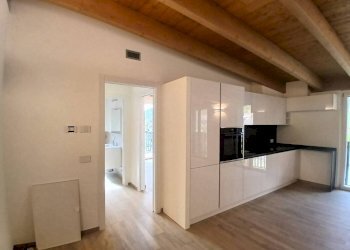 Cucina - Appartamento via Valeriana, 87, Buglio in Monte - foto 9