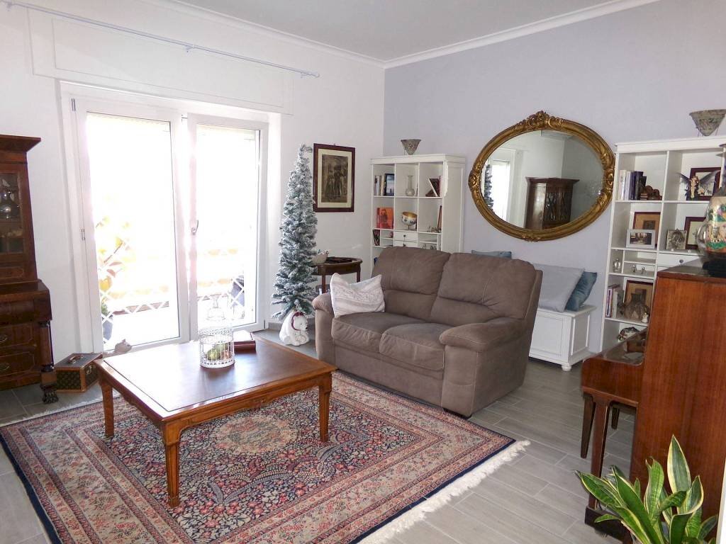 Salone - Three-room apartment via Ardeatina, 472, Anzio - photo 1