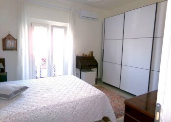 Camera da letto - Three-room apartment via Ardeatina, 472, Anzio - photo 20