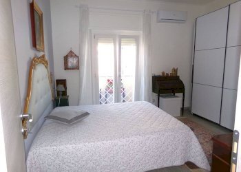 Camera da letto - Three-room apartment via Ardeatina, 472, Anzio - photo 22