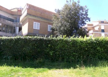 Facciata - Trilocale via Ardeatina, 472, Anzio - foto 38