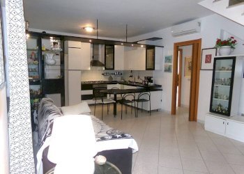 Salone - Terraced Villa via Tirino, Ardea - photo 14