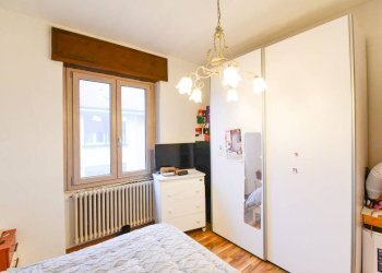 Camera da letto - Appartamento via Lazzaretto, 1, Carate Brianza - foto 9