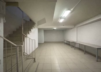 Magazzino - Three-room apartment via 21 Aprile 1945, 6, Bologna (neighborhood Costa Saragozza) - photo 12