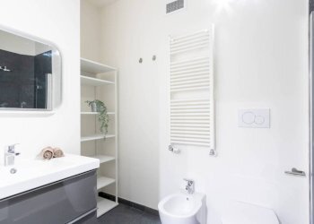 Bagno - One-room apartment via Plinio, 59, Milano (neighborhood Città Studi) - photo 10