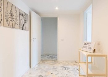 Corridoio - Non-buildable land via Grigna, 10, Milano - photo 6