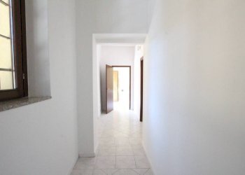 Corridoio - Terreno non edificabile via Pistoia, 3, Milano (zona Baggio) - foto 10