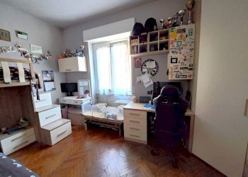 Cameretta - Three-room apartment via Lainate, 48, Rho - photo 17